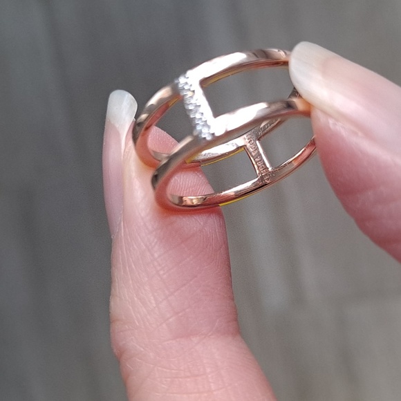 NWT Kendra Scott Waylon ring - Picture 8 of 16